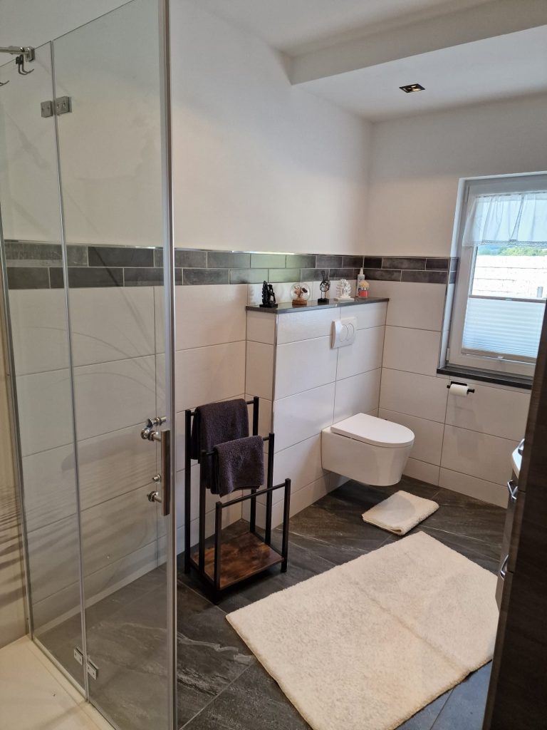 Ferienhaus Badezimmer 